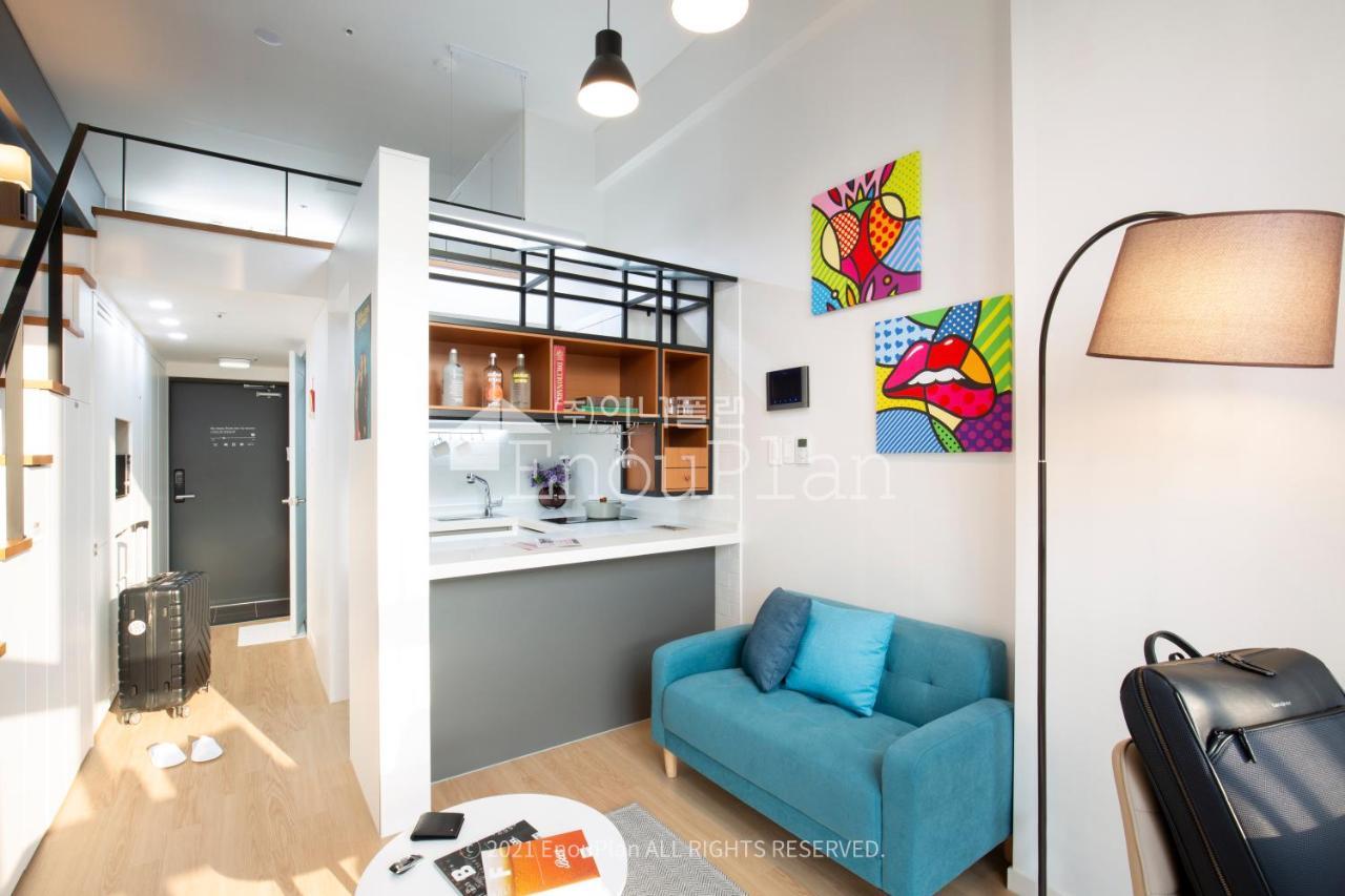 Busan Studio 202 Hotel Экстерьер фото